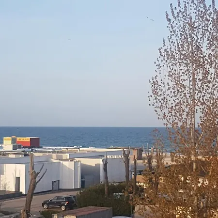Regal Mamaia